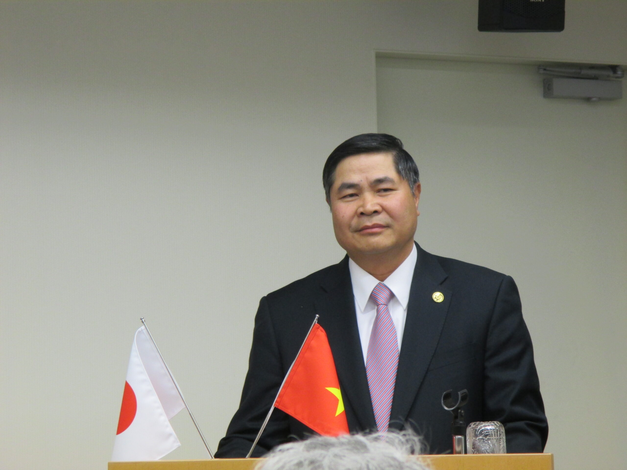 東亜総研月例セミナー報告－平成26年2月14日（金)