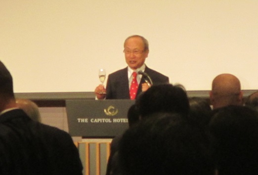 文化功労者 絹谷幸二 画伯